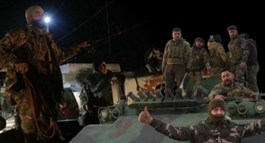 Suriye'de Silah ve mühimmat dağıtılıyor! Hama'da şiddetli çatışmalar...