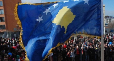 Kosova'dan 'paralel kurumlar kapatıldı' açıklaması