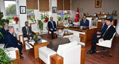 Küçükçekmece Kaymakamı Mustafa Anteplioğlu'ndan Eğitim Değerlendirme Toplantısı