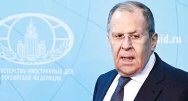 Rusya’dan Trump’a Grönland tavsiyesi: ‘Bizim Kırım’da yaptığımızı yapın’