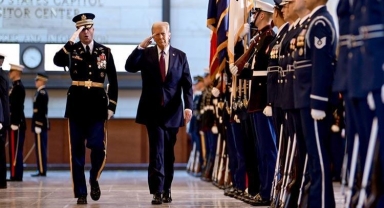 Trump'tan BRICS'e tehdit: Dolara alternatif aramaktan vazgeçin
