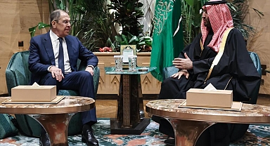 Rusya Dışişleri Bakanı Lavrov ile Suudi Arabistan Veliaht Prensi Selman bir araya geldi