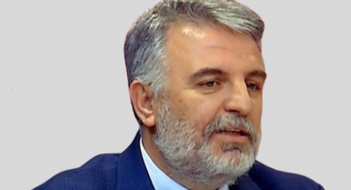 Türkiye'de 17 Üniversite'de Cinsiyet Geçiş Ameliyatları Yapılmaktadır .