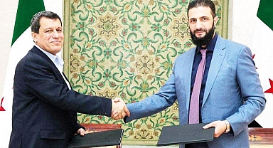 Abdi, Barzani ile görüştü... Erbil, Şam ile anlaşmadan memnun