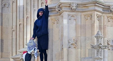 Big Ben Kulesi'ndeki Filistin eylemi 16 saat sürdü