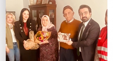 Küçükçekmece Kızılay'dan Şehit Annelerine Anlamlı Ziyaret