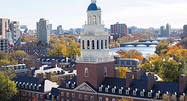 Harvard taviz vermedi Trump parayı kesti