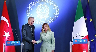 Cumhurbaşkanı Erdoğan, İtalya Başbakanı Meloni ile telefonda görüştü