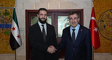 Cumhurbaşkanı Yardımcısı Yılmaz, Suriye Cumhurbaşkanı Şara ile bir araya geldi