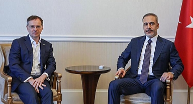 Dışişleri Bakanı Fidan, Moskova’da Devlet Başkanı Danışmanı Medinski ile görüştü