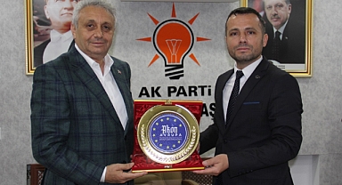 ESENYURT'TA YEREL EKONOMİ VE SİYASET KONUŞULDU – AKON VE KSİAD'DAN KRİTİK ZİYARET
