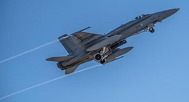 Finlandiya'ya ait bir savaş uçağı düştü