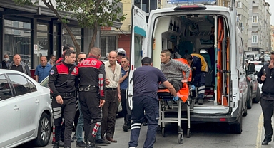 Küçükçekmece'de Bıçaklı Saldırı Girişimi: Polis Şüpheliyi Ayağından Vurarak Etkisiz Hale Getirdi 