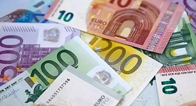 Avrupa Birliği Türkiye'deki sığınmacılara 20 milyon avro yardım sağlayacak.