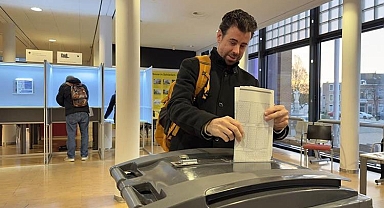 Hollanda'da seçim tarihi belli oldu