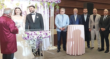 Küçükçekmece'de Unutulmaz Nikah Töreni: Kemal Çebi'den Duygu Yüklü Konuşma