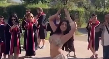 ODTÜ Mezuniyetinde Tepki Çeken Görüntüler: Kampüste Dansöz Gösterisi Sosyal Medyada Gündem Oldu