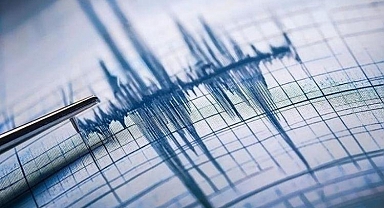 Endonezya’da 6,5 şiddetinde deprem