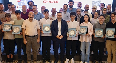 İmam Hatip Başarısı LGS’de Tescillendi: Hedefte Yine İnançlı Gençlik Mi Var?