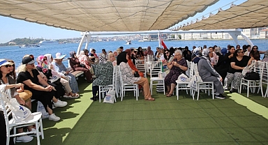İstanbul'un Eşsiz Manzarasında Kadınlara Özel Eğlenceli Boğaz Turu