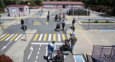 Küçükçekmece Belediyesi'nden Çocuklara Yaz Tatilinde Trafik Bilinci