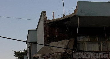 Küçükçekmece’de Facianın Eşiğinden Dönüldü: Balkon Çöktü, Bina Tahliye Edildi