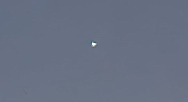 Küçükçekmece'de Mahalle Sakinlerini Rahatsız Eden Drone! Vatandaşlar Tepkili