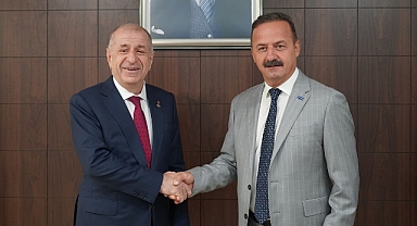 Ümit Özdağ, Yavuz Ağıralioğlu’nu Ziyaret Etti