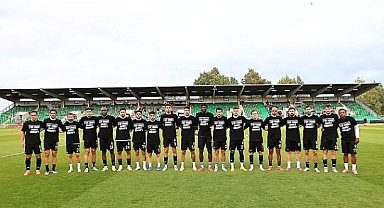 Beşiktaş Camiasından Dünya Gündemindeki Acılara Sessiz Kalmayan Anlamlı Mesaj: 