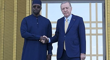 Cumhurbaşkanı Erdoğan, Senegal Başbakanı Ousmane Sonko’yu Resmi Törenle Karşıladı