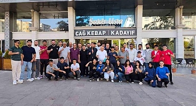 Elmalı, Erzurumlu Boksörlerle Bir Araya Gelerek Destek Mesajı Verdi
