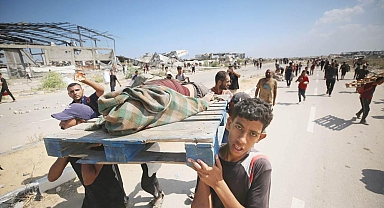 Gazze'de Gıda Kuyruğunda Katliam: 35 Filistinli Yardım Beklerken Öldürüldü