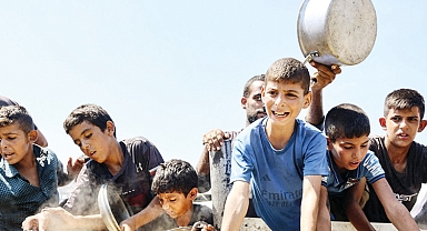 Gazze’de Kriz Derinleşiyor: Açlık, Saldırılar ve Ölü Gazeteciler