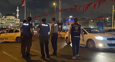 İstanbul’da ‘Huzur İstanbul’ Denetimi: Beyoğlu’nda GBT ve Araç Kontrolleri