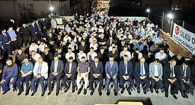 Küçükçekmece Ülkü Ocakları'ndan Anlamlı Program: Şehitler Dualarla Yâd Edildi