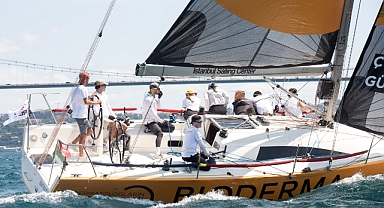 Rumeli Hisarı'ndan Moda'ya Yelkenlerin Dansı: Olympos Regatta Görkemle Sona Erdi