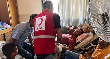 Türk Kızılay Gazze’deki El Kudüs Hastanesi’ne her gün sıcak yemek ulaştırıyor