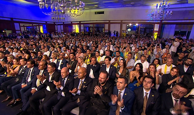 Sadettin Saran Faruk Ilgaz Tesislerinde Fenerbahçelilerle Buluştu