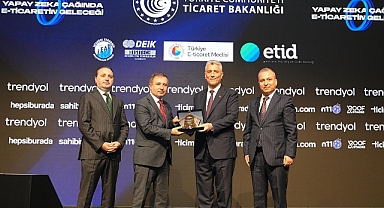 T.C. Ticaret Bakanı Prof. Dr. Ömer Bolat: