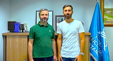 TÜGVA Küçükçekmece'de Bayrak Değişimi