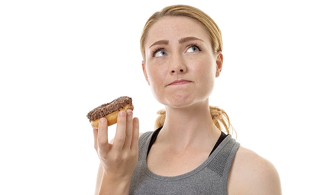 Yemek Yerken Suçlu Hissetmek: Görünmeyen Tehdit