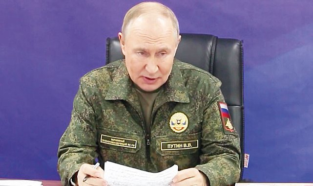 Batı’ya Cevap Kamuflajla Geldi: Putin’den Kararlılık Gösterisi