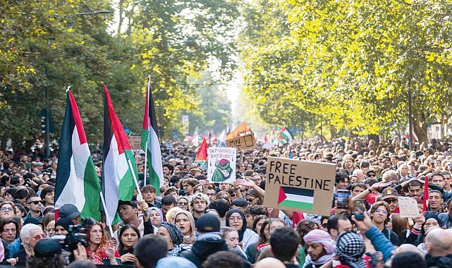 Dünya Ayakta: Sumud Filosu Saldırısına Karşı Kitlesel Protestolar