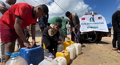 Gazze'de Nezir Derneği'nin İçme Suyu Yardımı Binlerce Hayata Dokundu
