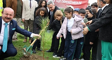 KÜDEF Genel Başkanı Eyüp Sabri Atay, 25 Ekim'de Tarih Yazdı,11 Kasım'da Toprağa Umut Ekti.