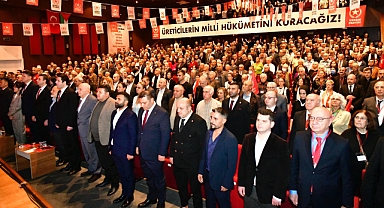 Üreten ve Bütünleşen Türkiye İçin Vatan Partisi İstanbul’da Yeni Yönetim İş Başında 