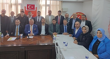 Yeniden Refah Partisi Heyetinden Küçükçekmece Çıkarması: Doğan Bekin ve Nuri Özata'dan Teşkilat Ziyareti