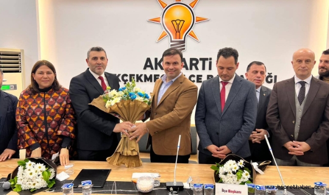 AK Parti Büyükçekmece’de Bayrak Değişimi: İlçe Başkanlığına Rasim Yağar Atandı 