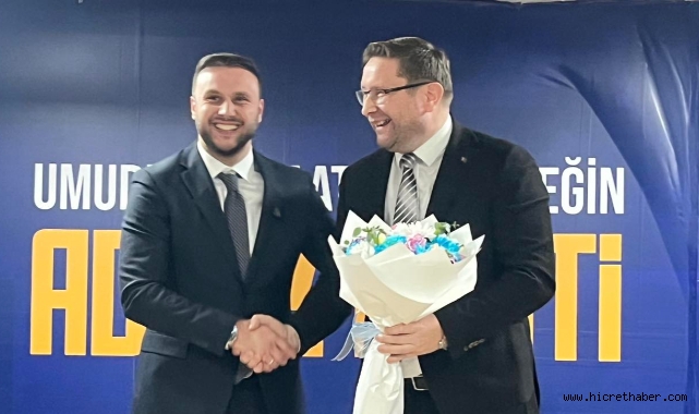 AK Parti Küçükçekmece'de Görev Değişimi: İlçe Başkanlığına Emin Kaan Kaya Atandı