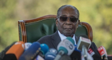 İngiltere Arşivlerinden Çarpıcı Mugabe Belgeleri: Blair Hükümeti Askeri Müdahaleyi Masaya Yatırmış